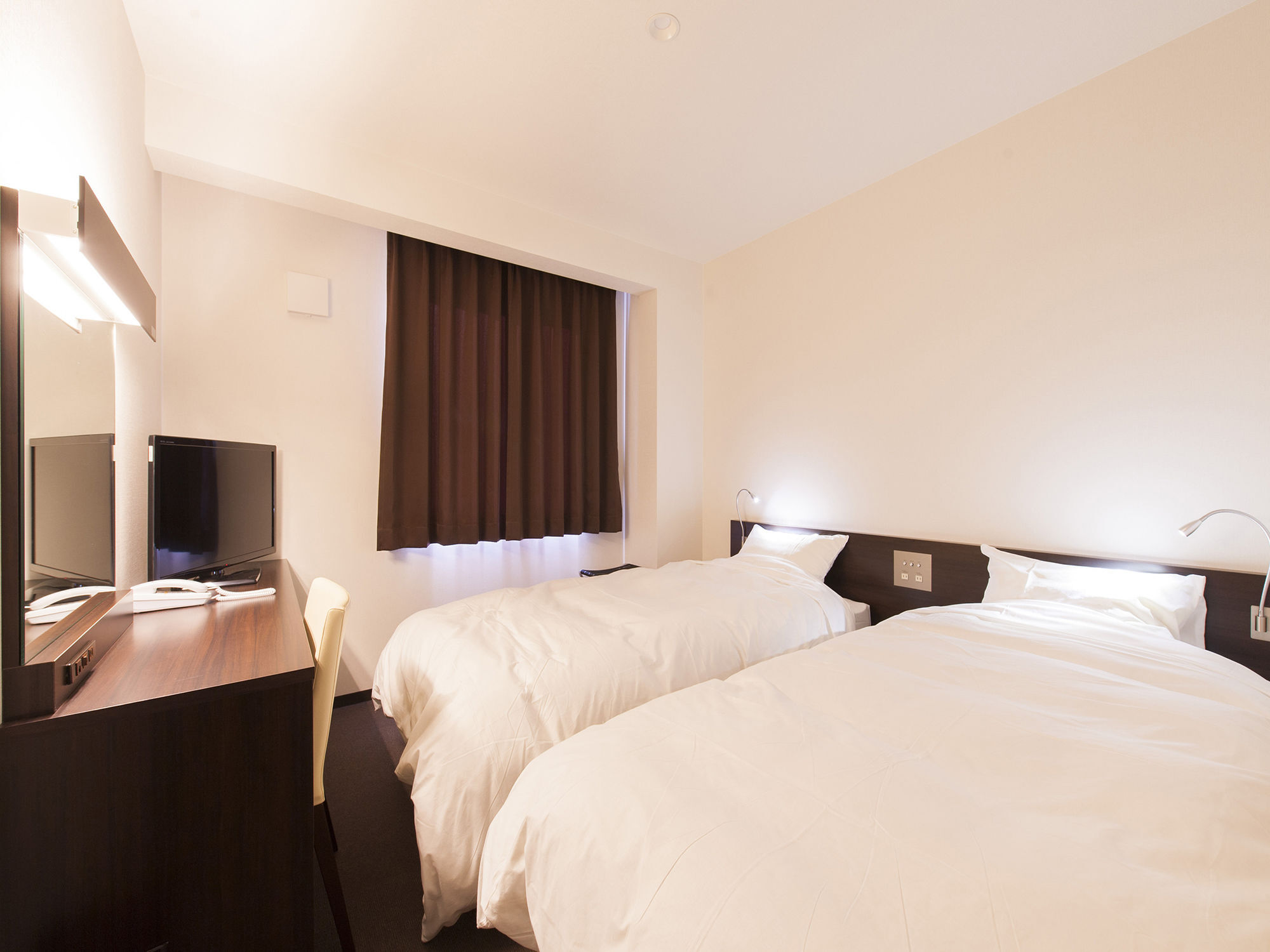 Hana Hotel Fukaya & Spa Extérieur photo